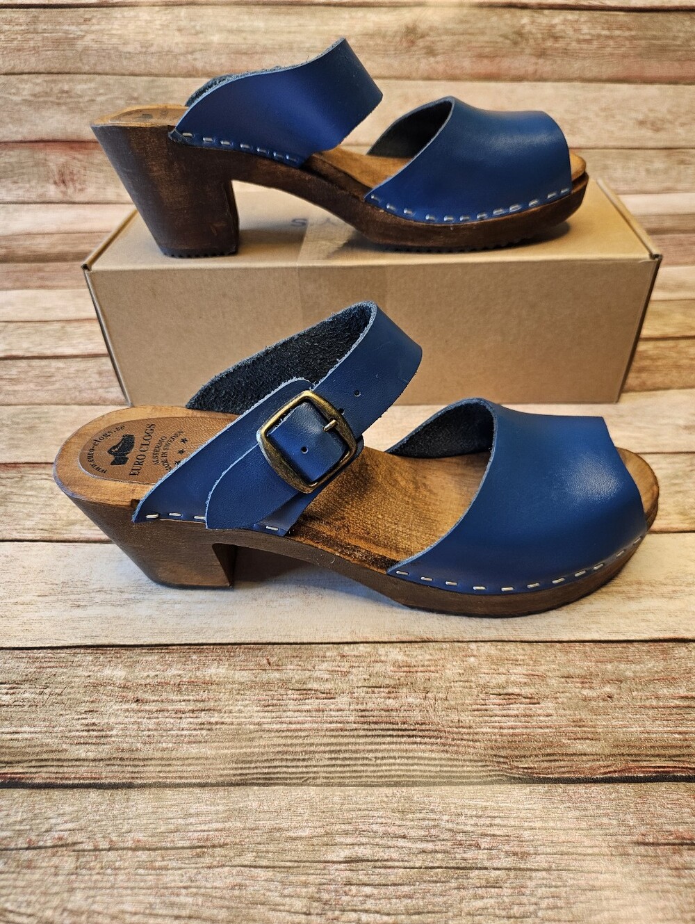 Euro Clogs Alstermo Swedish Blue Leather Wooden T-Strap Clog Sandals Size 41